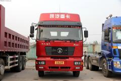 陜汽 德龍F(tuán)2000重卡 336馬力 4X2 牽引車(高頂駕駛室)(SX4185NP351)