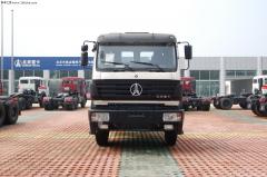 北奔重卡 336馬力 6X4 牽引車(ND4250B31J)