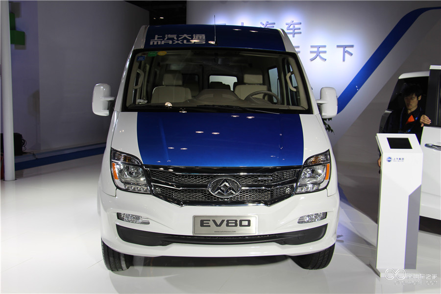 2015節(jié)能與新能源成果展 上汽大通EV80純電動輕客